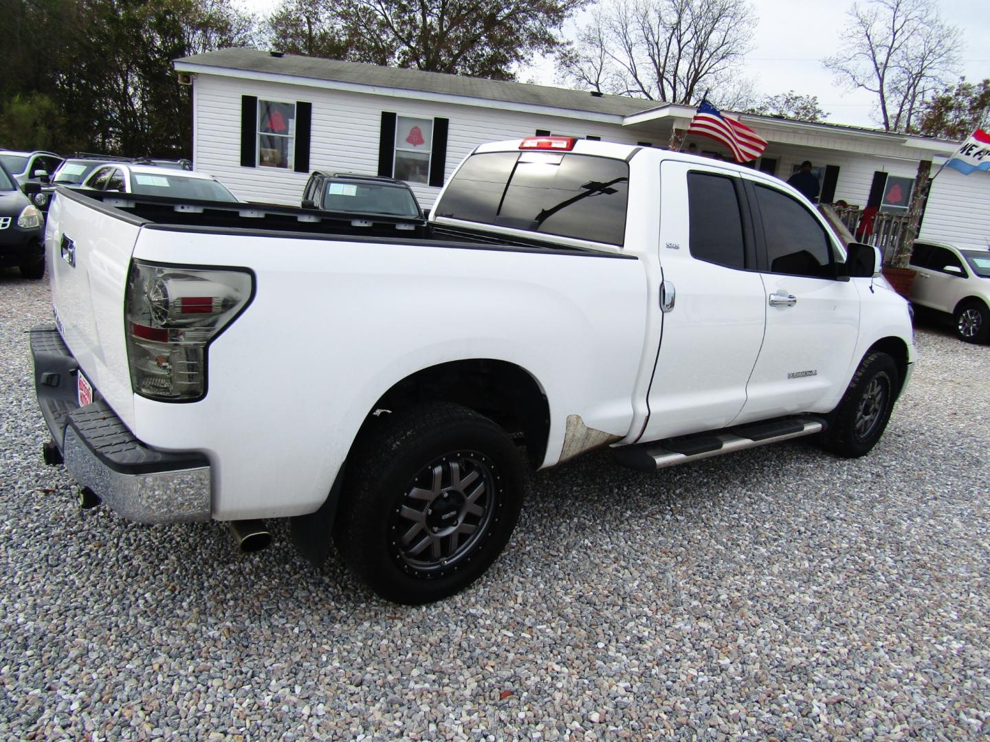 2008 WHITE /Gray Toyota Tundra Base Double Cab 4.0L 2WD (5TFRU54158X) with an 4.0L V6 DOHC 24V engine, Automatic transmission, located at 15016 S Hwy 231, Midland City, AL, 36350, (334) 983-3001, 31.306210, -85.495277 - Photo#7